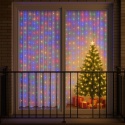 Kurtyna świetlna LED 300 diod 3x3m MULTI kolor – lampki świąteczne choinkowe, girlanda bożonarodzeniowa z pilotem, 8 trybów Kurtyna świetlna LED 300 diod 3x3m MULTI kolor – lampki świąteczne choinkowe, girlanda bożonarodzeniowa z pilotem, 8 trybów