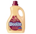Płyn do prania Woolite Keratin