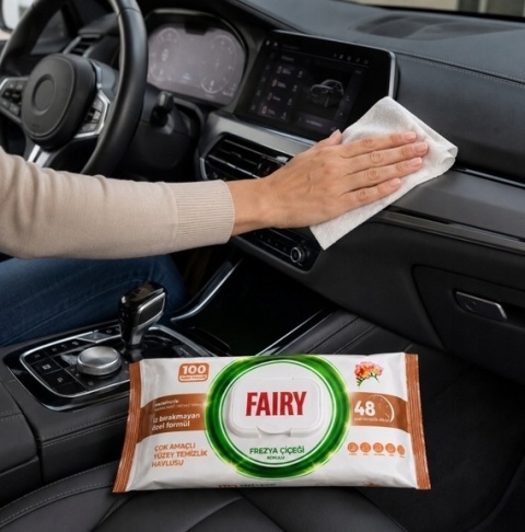 CHUSTECZKI FAIRY UNIWERSALNE DO CZYSZCZENIA SPRZĄTANIA FREZJA KWIATOWE 100